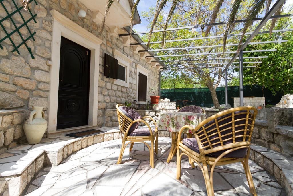 Hill Apartments Kotor Exterior photo