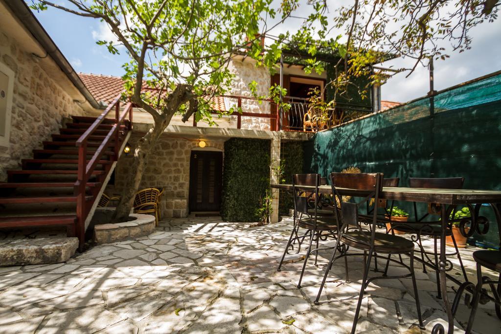 Hill Apartments Kotor Exterior photo